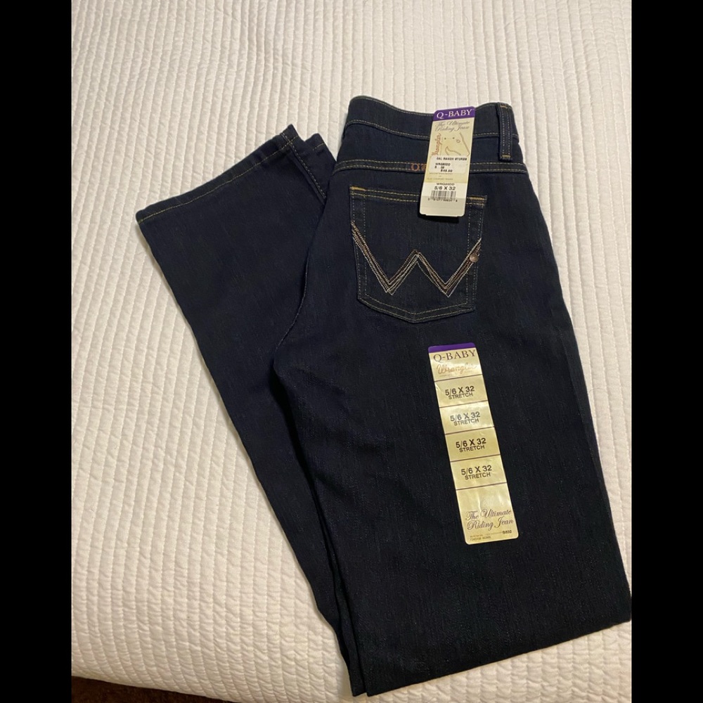 Womens blue jeans